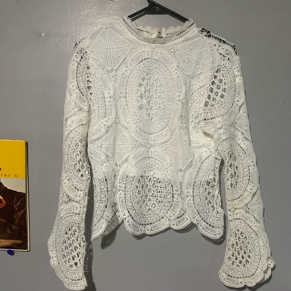 White detailed top